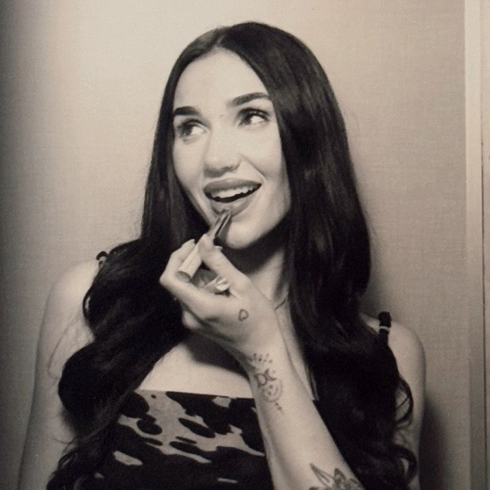 isabella | esthetician