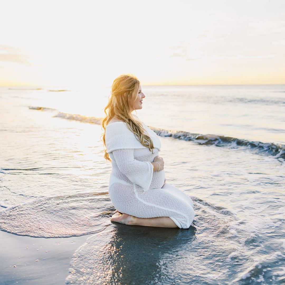 Hannah Stokes l New Mom