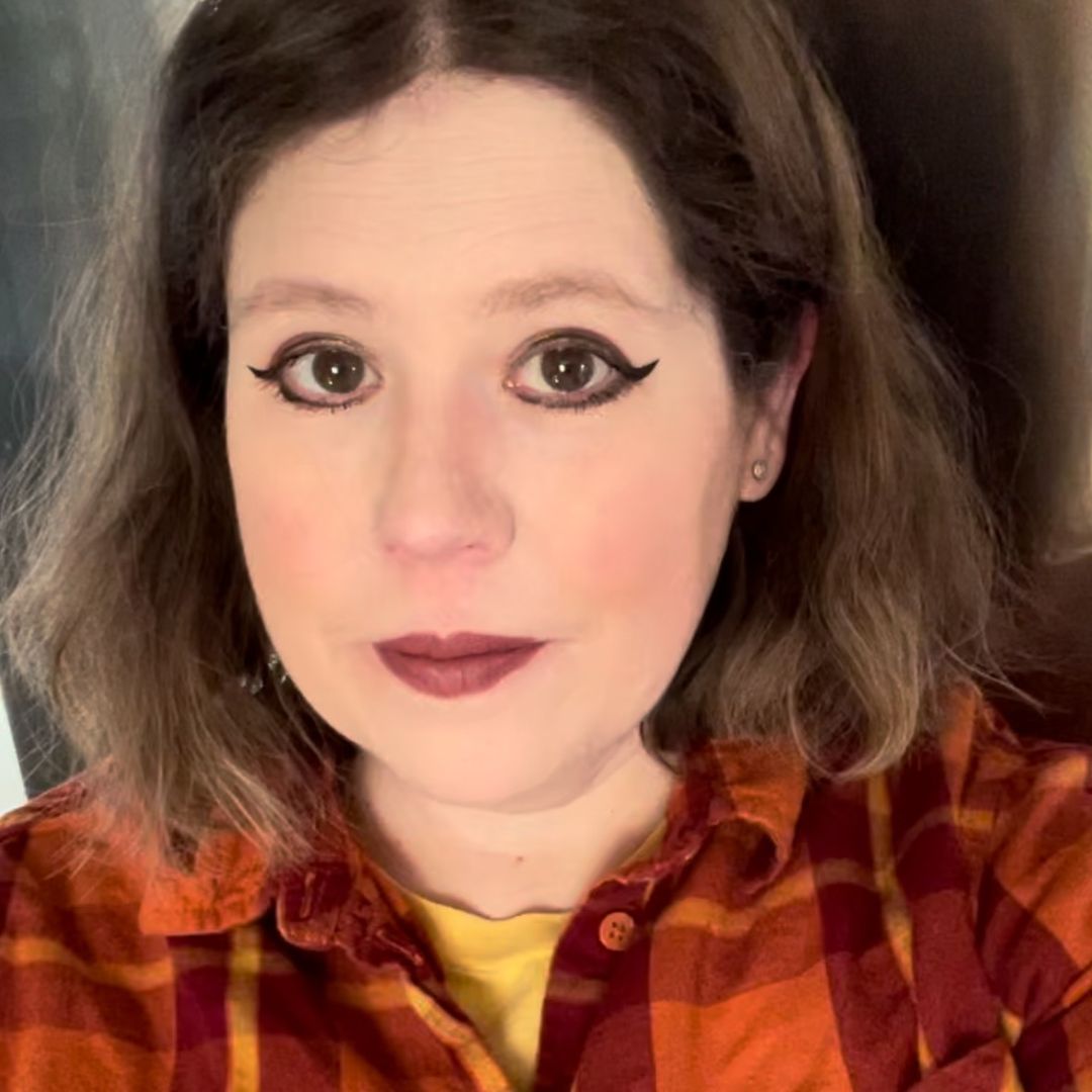 📚💀Chana Reads Horror 💀📚