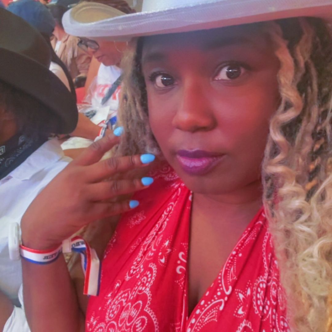 OTBee | Soft Life | JustAGirl