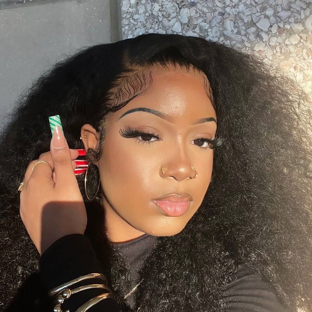 𝘐𝘵𝘴𝘘𝘶𝘦𝘦𝘯𝘵𝘶𝘭𝘢🖕🏾