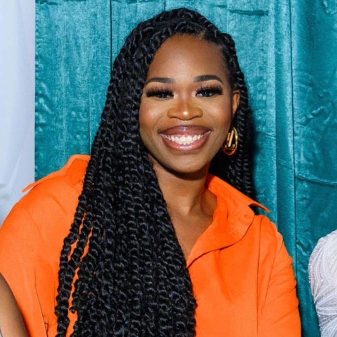 MissBlazer | Corporate + Life