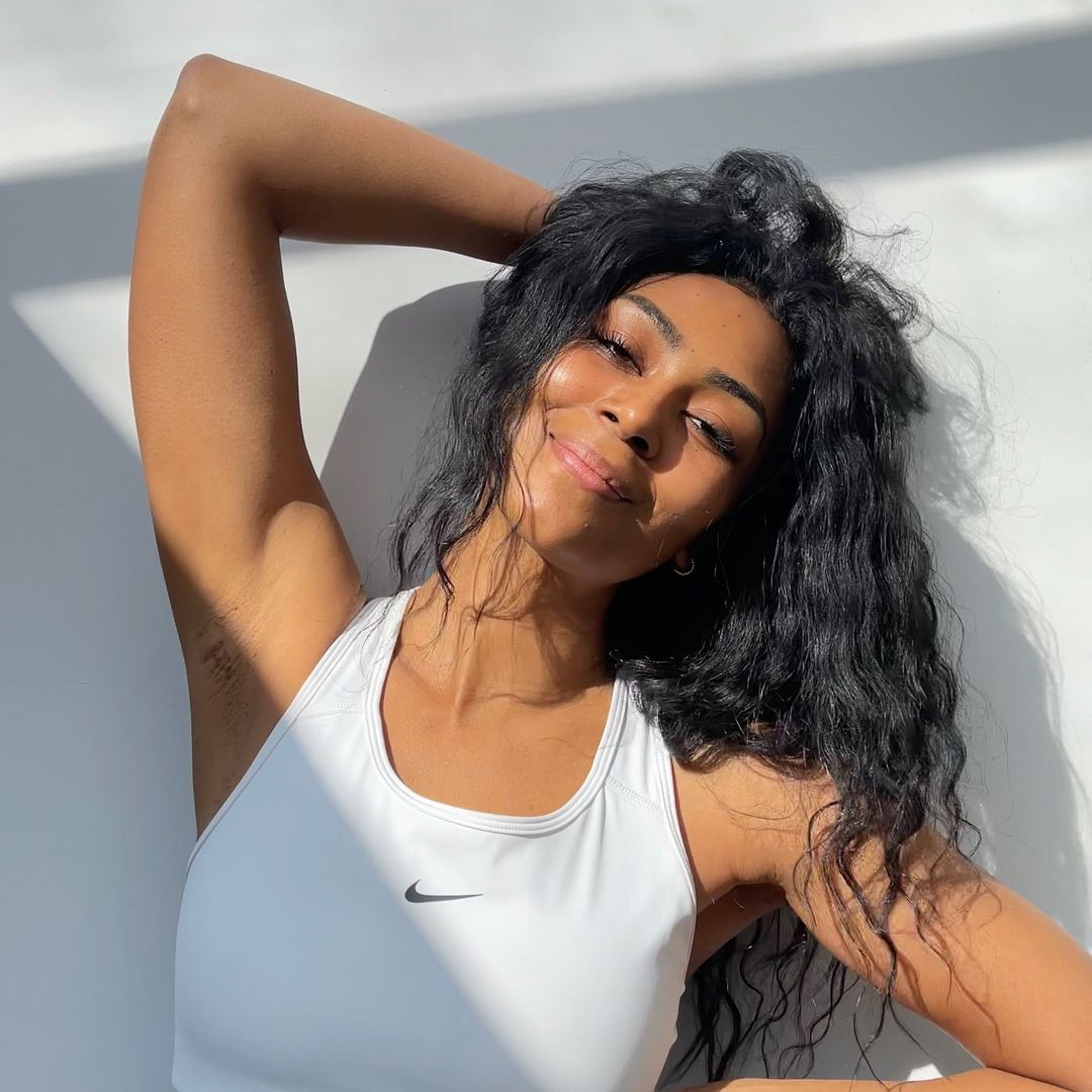 Sam Vora | Wellness+Yoga