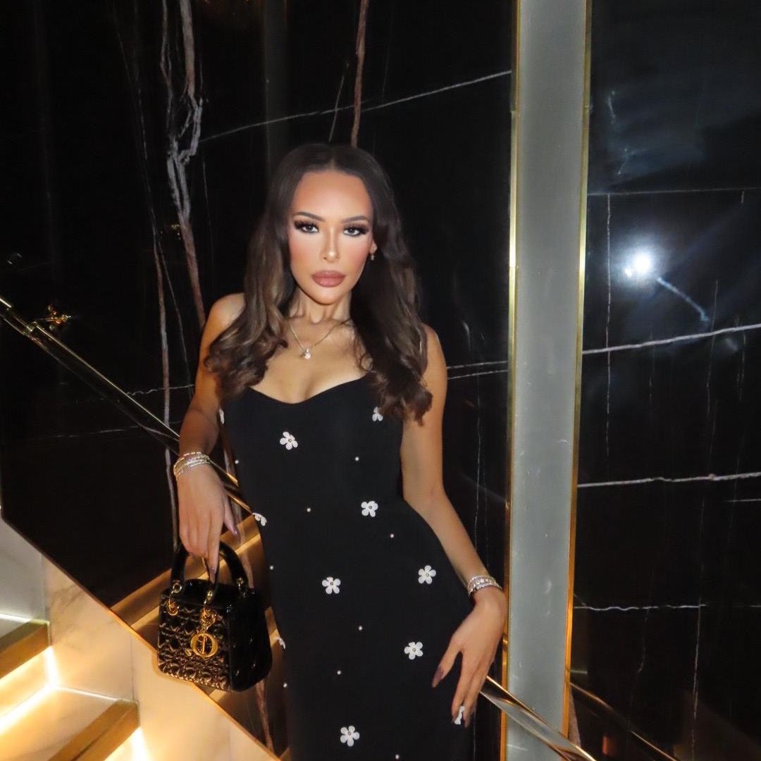 Olivia | Hot and Healthy