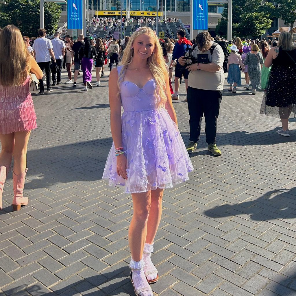 mags (taylors version)