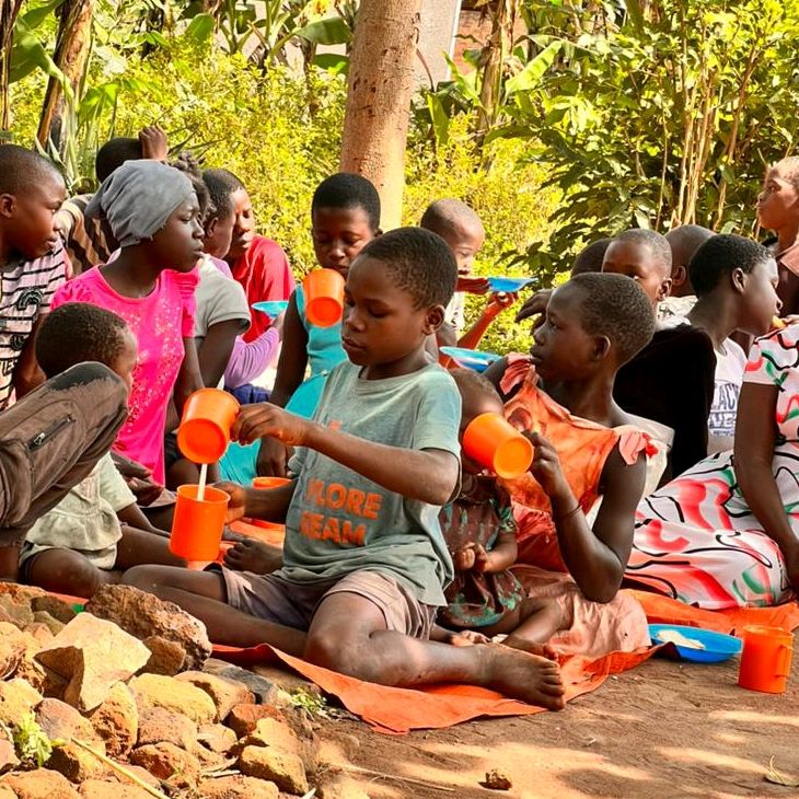 albertssenkumbi4@gmail.com