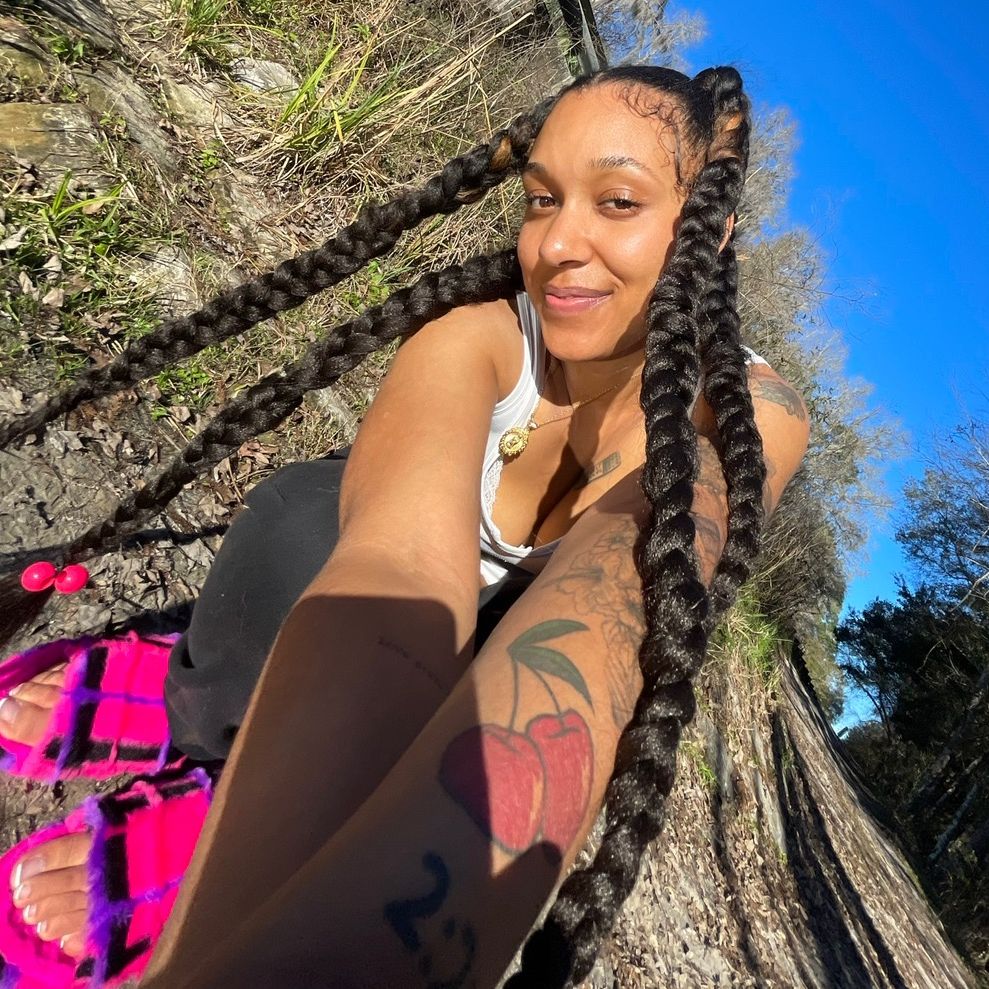 teralyn ✧･ﾟ: *✧･ﾟ:*