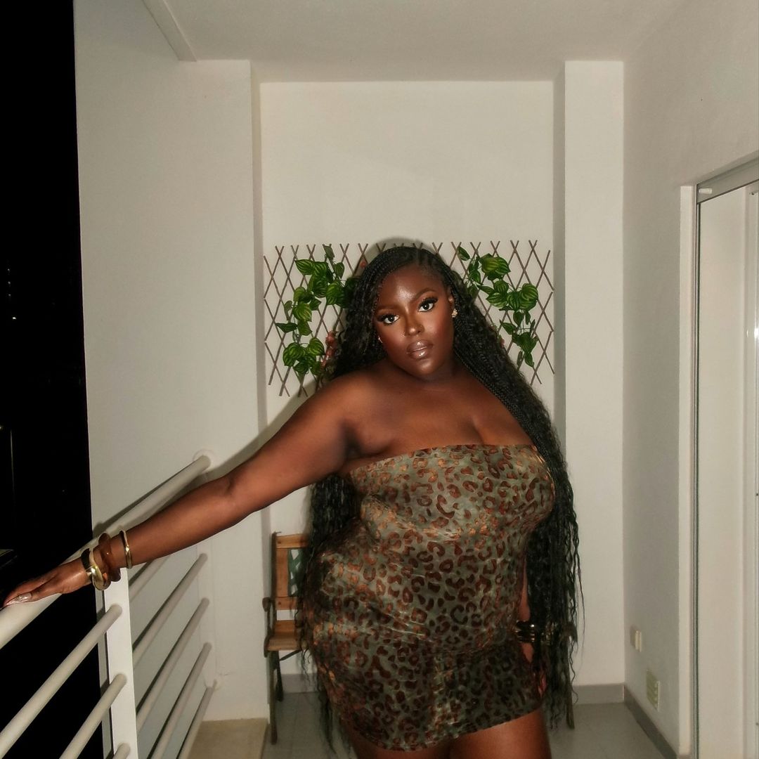 Leslie-Leila|PreMed+Beauty