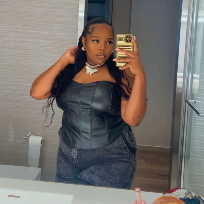 Your Travel Bestie✨